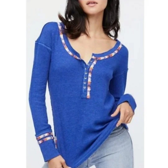 We The Free Blue Boho Hippy Rainbow‎ Thermal Waffle Knit Top Size Medium - Picture 2 of 12